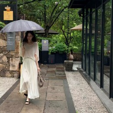 批发显瘦圆领针织上衣|半身裙女神套装