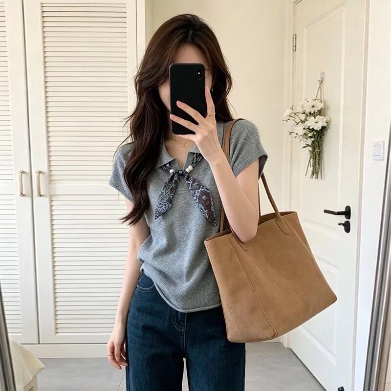 높음 지혜 센스 회색 POLO 셔츠 니트 반팔 여성 여름 스카프 폴로 칼라 긍정적 인 어깨 티셔츠 루즈핏 품격 맨위 ins