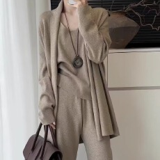 批发老钱风针织三件套女装2026春<b class='q'>夏</b>新款慵懒风背心+开衫+阔腿裤套装