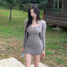 批发秋季流行穿搭辣妹风性感开衫吊带连衣裙两件套气质感修身包臀裙
