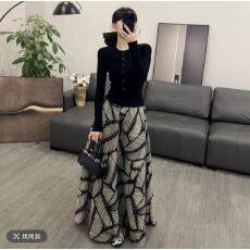 批发OS&oneshow新款通勤时尚百搭圆领<b class='q'>长袖</b>小衫高腰中长款A字裙套装