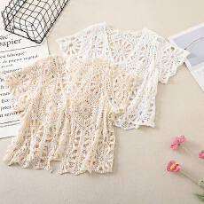 批发实拍波西米亚v领镂空短袖针织开衫女夏吊带外搭蕾丝披肩防晒<b class='q'>罩衫</b>