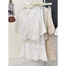 批发春夏新款御姐<b class='q'>轻熟</b>气质名媛钩花镂空V领上衣系带中长款半身裙套装