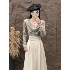 批发温柔风荡领假两件长袖<b class='q'>T</b><b class='q'>恤</b>女2026年夏季新款蕾丝拼接修身显瘦上衣