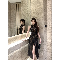 批发实价实拍 挂脖<b class='q'>蕾丝</b>镂空高腰显瘦开叉中长款<b class='q'>连衣裙</b>