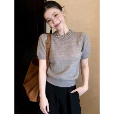 批发法式女主穿搭灰色短袖<b class='q'>针织衫</b>女2026年春季新款巨好看减龄气质上衣