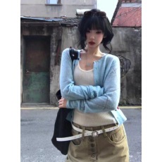 批发慵懒蓝色<b class='q'>开衫</b>毛衣女<b class='q'>长袖</b>纽扣针织衫修身显瘦早春<b class='q'>外</b><b class='q'>搭</b>短款外套上衣