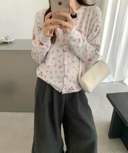 한 부서 작은 곰 꽃무늬 라운드 넥 루즈핏 긴팔 니트 오픈 가디건 여성 레저 슬림해 보이는 연령 감소 부드러운 찹쌀 스웨터 코트