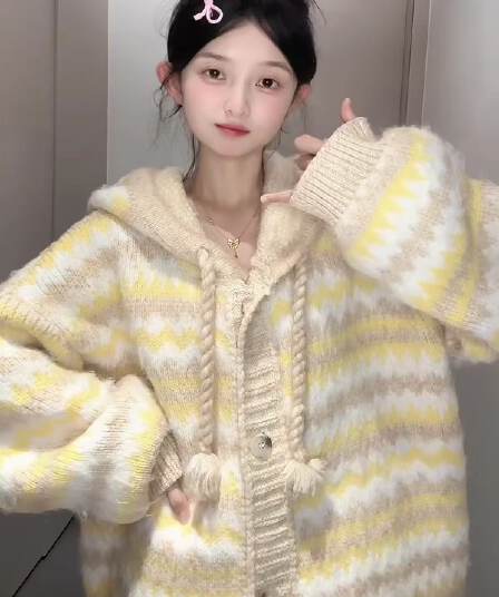 프랑스식 부드러운 스트라이프 후드 부드러운 찹쌀 스웨터 느긋한 바람 배색 두꺼운 니트 오픈 가디건 맨위