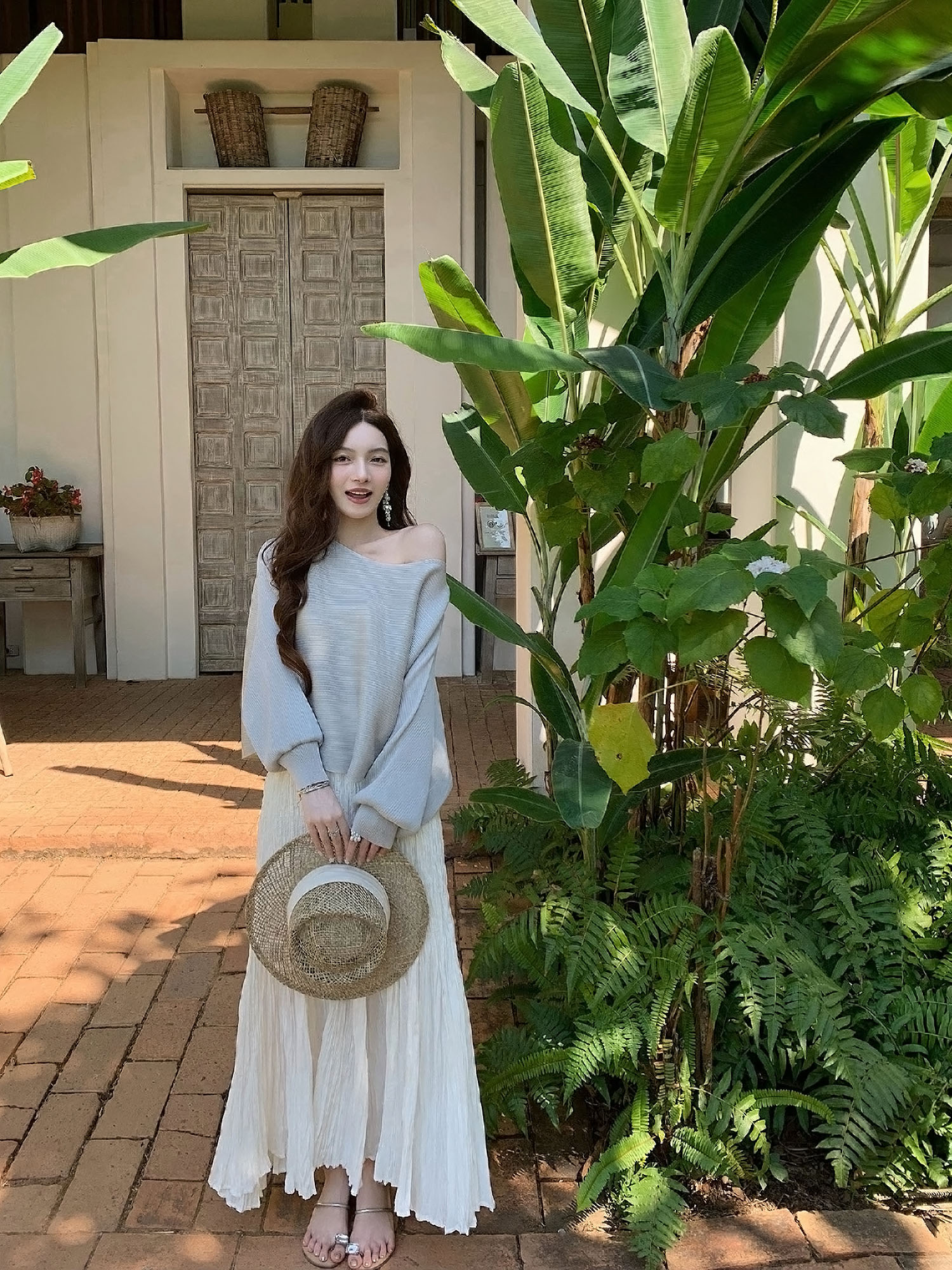 바람 불어 오는 중 Pinellia 이른 봄 새로운 디스플레이 화이트 상쾌 프로 피부 세 하우스 품격 다용도 자외선 차단 블라우스 맨위