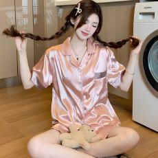 批发仿真丝女士睡衣冰丝夏季短袖短裤薄款<b class='q'>可爱</b>卡通宽松家居服套装韩版