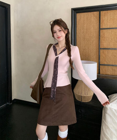 실사 빅 사이즈 여성 의류 한 부서 품격 느긋한 고급 디자인 센스 슬림해 보이는 핑크색 맨위 커피 색상 반신 치마 세트
