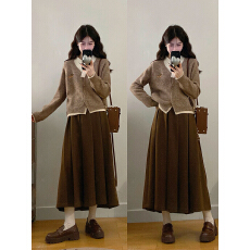 批发实拍~<b class='q'>大码</b>女装法式气质假两件软糯针织衫上衣卡其色半身长裙套装