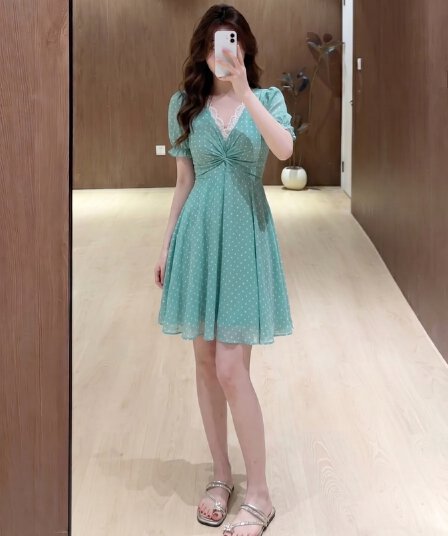 실사 빅 사이즈 지방 mm 품격 연령 감소 레트로 녹색 도트 무늬 V넥 레이스 측면 허리 수축 슬림해 보이는 드레스