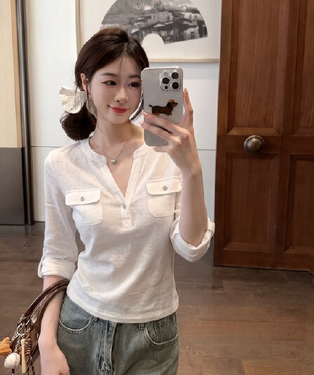 실사 가을 패션 다용도 고급 센스 화이트 편안함 통기성 중간 소매 티셔츠 여성 레저 바람 새로운 맨위