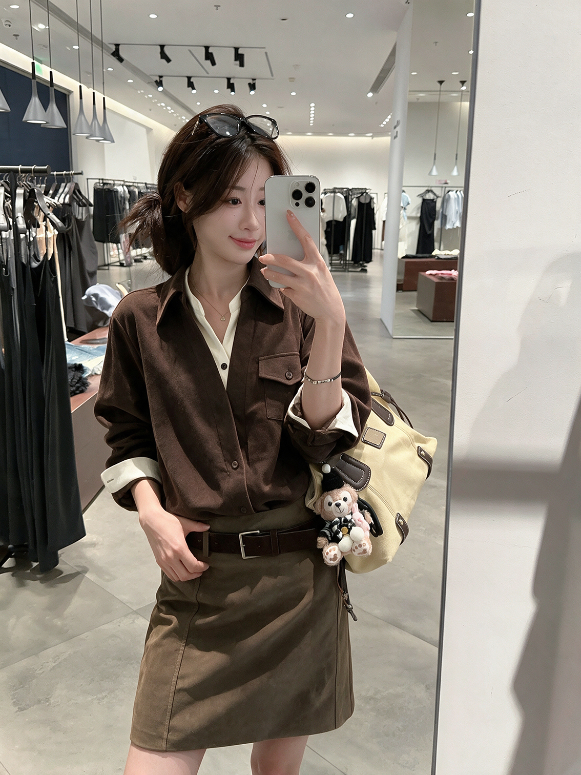 ～秋季新款假两件V领衬衫女时尚老钱风长袖设计感复古上衣 服裝批發女裝批發服飾貨源