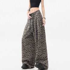 批发2026春夏新款高街美式复古豹纹休闲裤女高腰宽松显瘦阔腿裤裤子