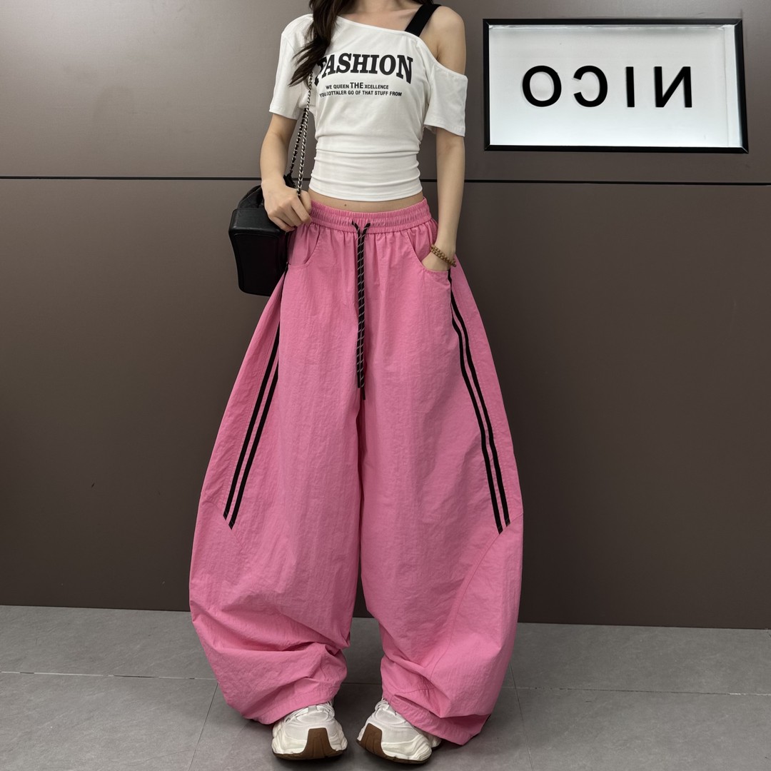 2026 년 아메리칸 레트로 싸움 기사 디자인 사탕 색상 신제품 속도 건조한 넓은 다리 모통이 칼 캐주얼 바지