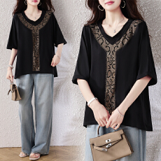 批发V领重工烫钻豹纹<b class='q'>T</b><b class='q'>恤</b>女2026夏季新款大码宽松遮肉显瘦中袖<b class='q'>上衣</b>潮