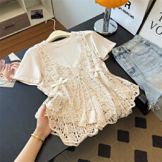 批发<b class='q'>品牌</b><b class='q'>折扣</b>蝴蝶结蕾丝钩花镂空背心女圆领短袖两件套洋气T恤上衣潮