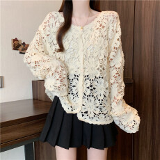 批发实拍大码钩花镂空钉珠针织长袖<b class='q'>罩衫</b>外搭开衫显瘦设计感钉珠上衣