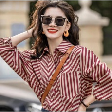 批发2025年秋冬新款港味复古上衣条纹<b class='q'>长袖</b><b class='q'>衬衫</b>时尚百搭休闲<b class='q'>衬衣</b>