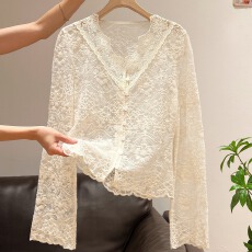 批发冬日私语优雅气质显瘦时尚温柔复古蕾丝打底刺绣上衣