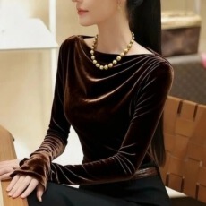 批发巨好看咖色丝绒长袖衬衫女2025<b class='q'>秋</b>季紧身显身材内搭小上衣