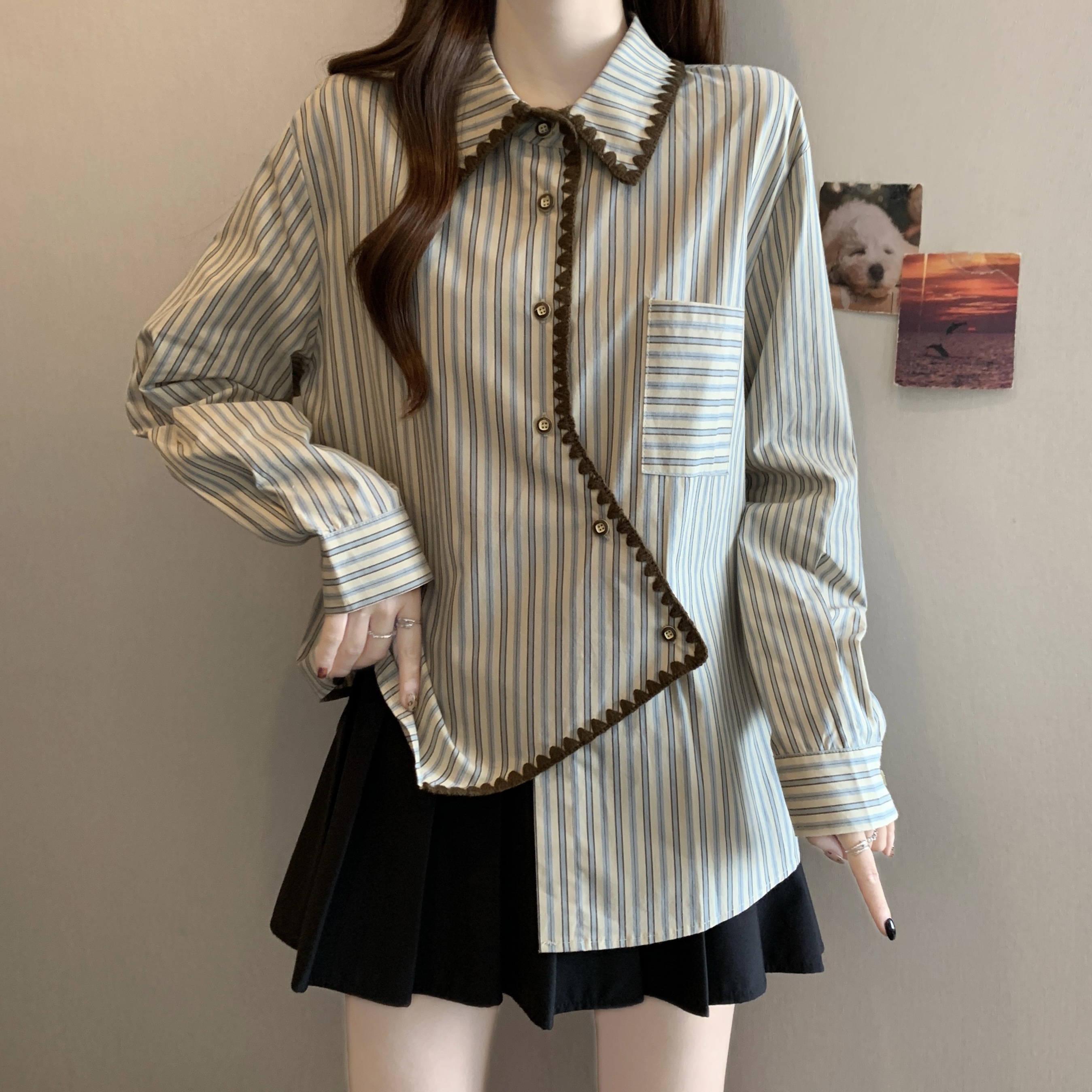 빅 사이즈 무거운 작업 2026 새로운 프랑스식 긴팔 셔츠 여성 의류 고급 센스 스트라이프 셔츠 슬림해 보이는 불규칙 맨위