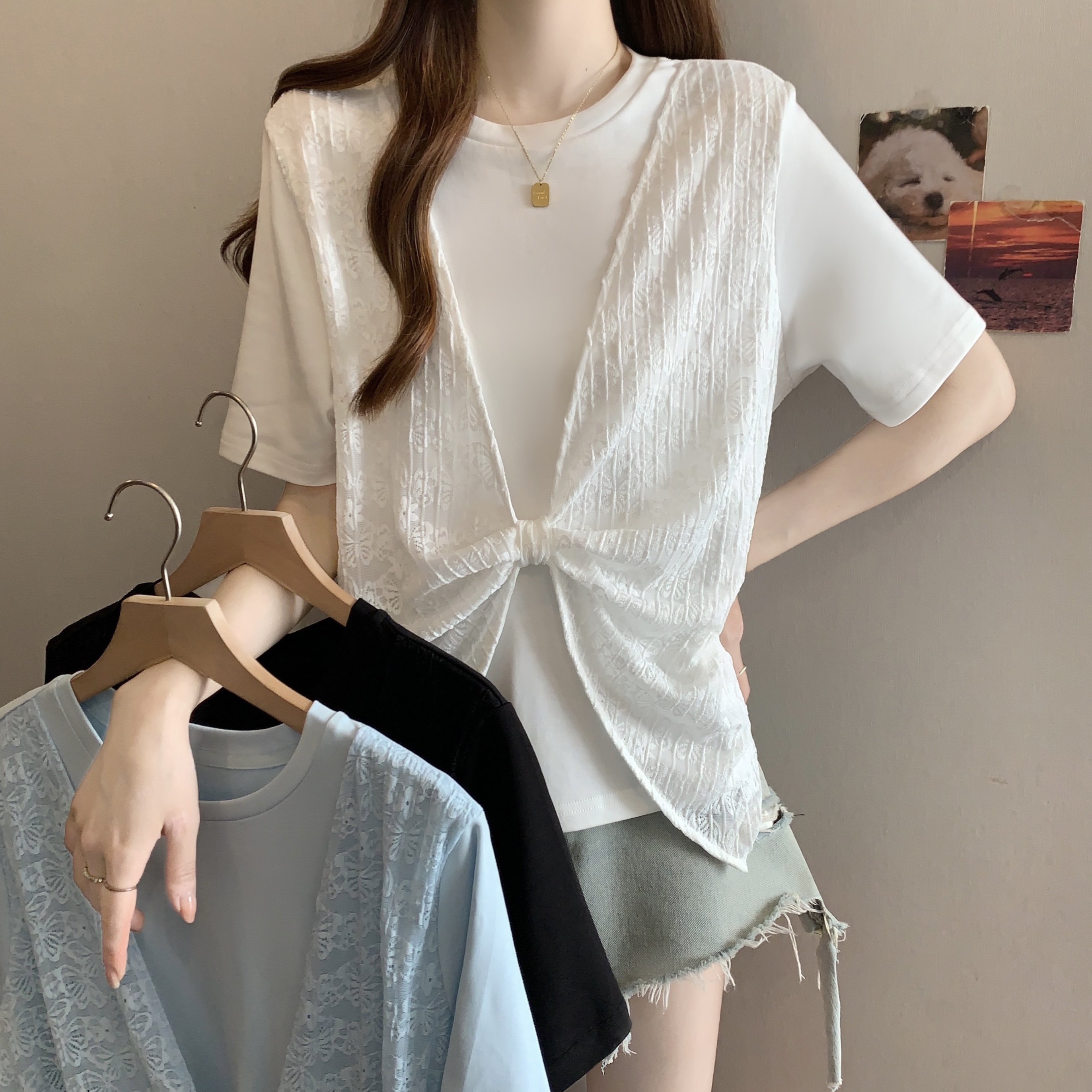 페이크 레이어드 레이스 조각 반팔 티셔츠 여성 여름 빅 사이즈 지방 mm 디자인 센스 비틀림 쇼트 스타일 맨위 기본 셔츠