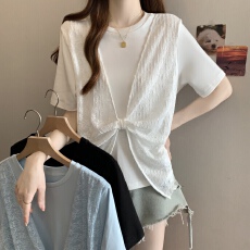 批发假两件蕾丝拼接短袖t恤女夏季<b class='q'>大码</b>胖mm设计感扭结短款上衣<b class='q'>打底衫</b>