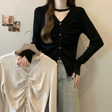 批发春秋新款大码胖MM心机脖套镂空V领开叉下摆针织长袖内搭打底上衣