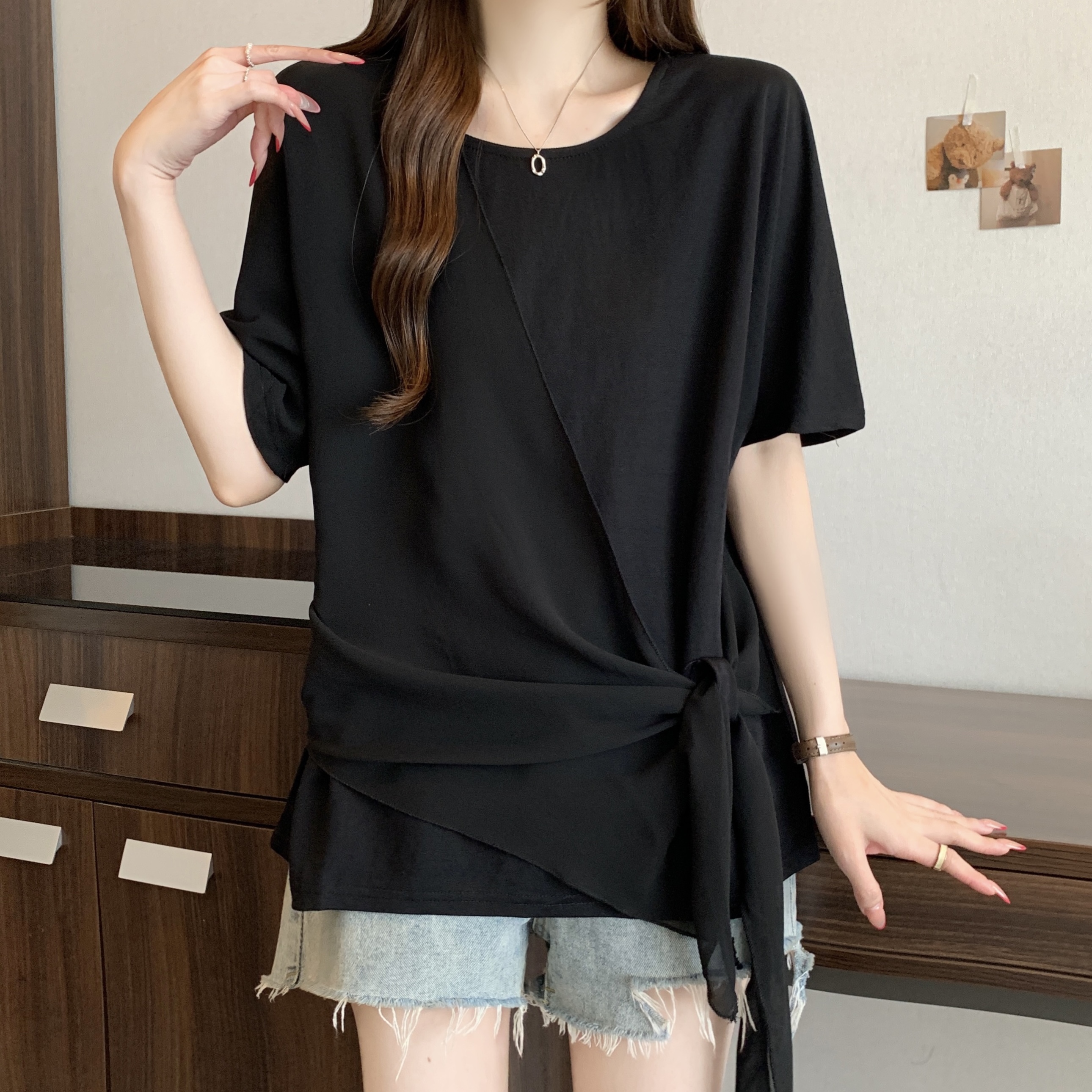 빅 사이즈 불규칙 패치워크 페이크 레이어드 반팔 티셔츠 여성 여름 지방 mm 슬림해 보이는 루즈핏 표지 배 라운드 넥 맨위