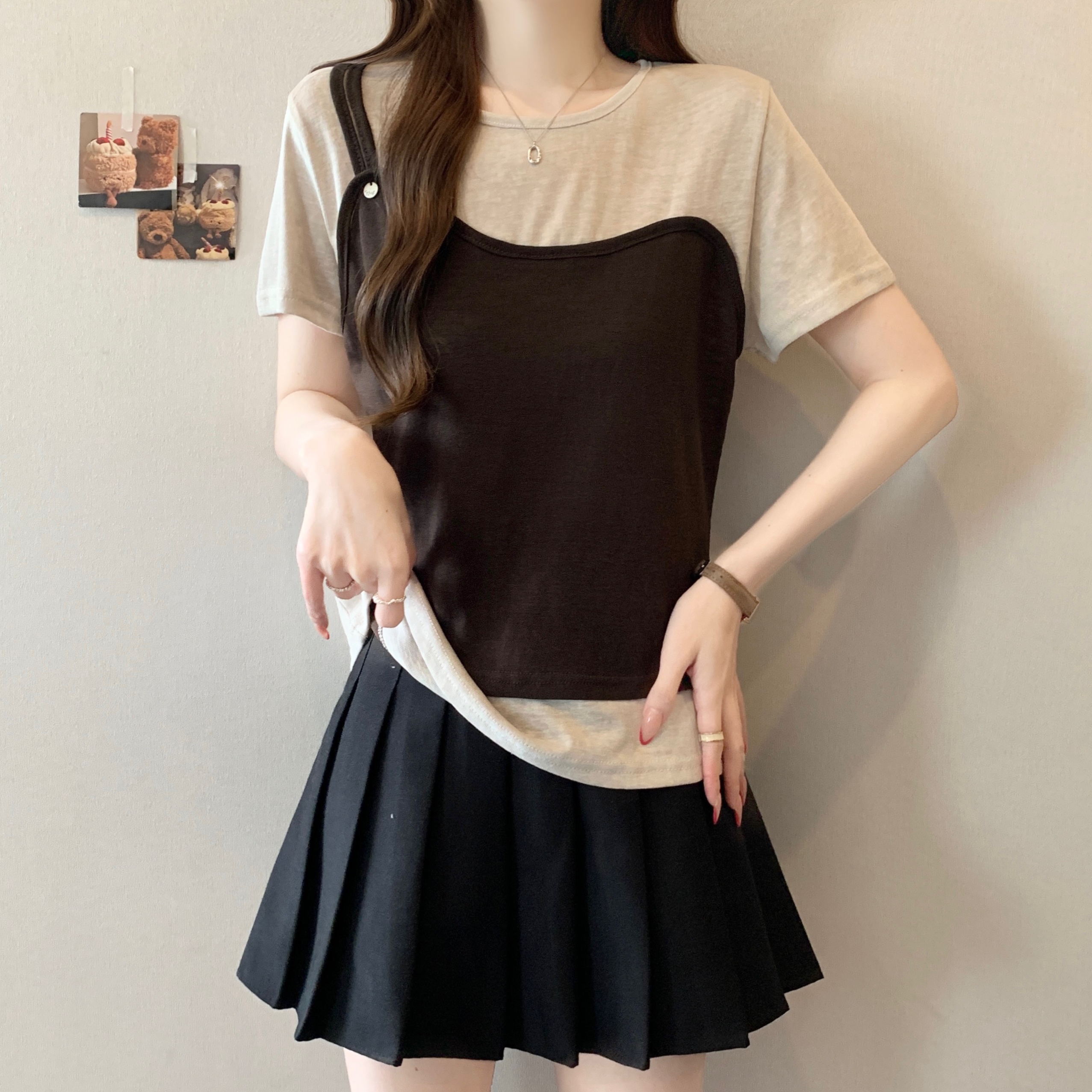 실사 빅 사이즈 지방 mm 디자인 센스 패치워크 페이크 레이어드 반팔 티셔츠 패션 다용도 캐주얼 슬림해 보이는 맨위 여성