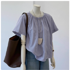 批发韩系简约白色宽松褶皱短袖<b class='q'>衬衫</b>女2026年夏季新款气质<b class='q'>休闲</b>百搭上衣