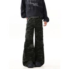 批发美式复古迷彩工装休闲裤男女宽松褶皱设计感多口袋直筒裤