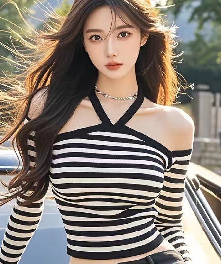 스트라이프 기본 셔츠 2026 새로운 가을 긴팔 니트 고급 센스 핫걸 오프숄더 행침 목 맨위