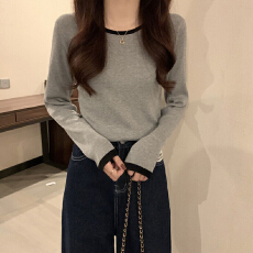 批发长袖t恤内搭<b class='q'>打底衫</b>女春秋款2026<b class='q'>新款</b>小众设计感辣妹短款上衣女装