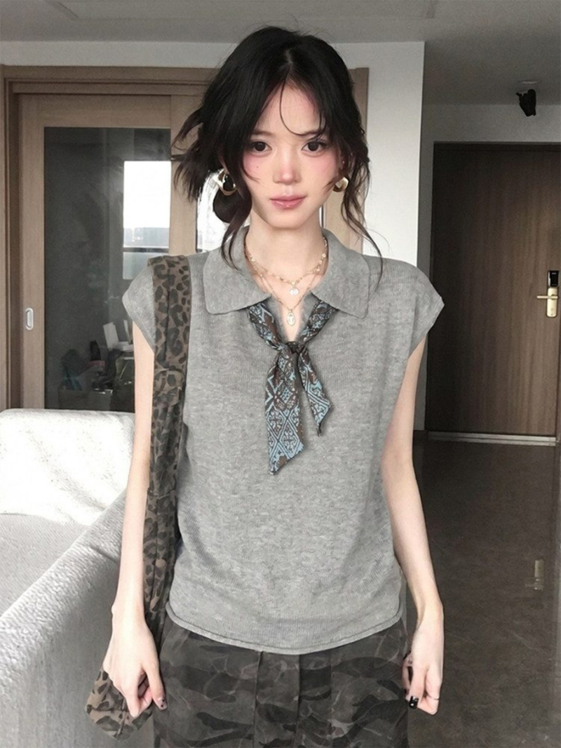 패키지 코어 실 품격 바람 회색 POLO 칼라 민소매 티셔츠 여성 여름 고급 맨위 빛 사람들 코치 착용 가져 가라.