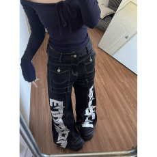 批发韩国chic高街复古美式街头字母印花弯刀牛仔裤女宽松结构阔腿裤子