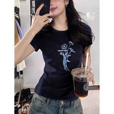 批发纯棉 韩国chic夏季新款藏正肩短袖T恤女花朵印花设计休闲百搭上衣