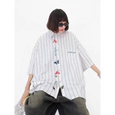 批发新款夏季美式复古潮牌刺绣短袖<b class='q'>衬衫</b>男女条纹学院风休闲<b class='q'>情侣</b><b class='q'>外套</b>