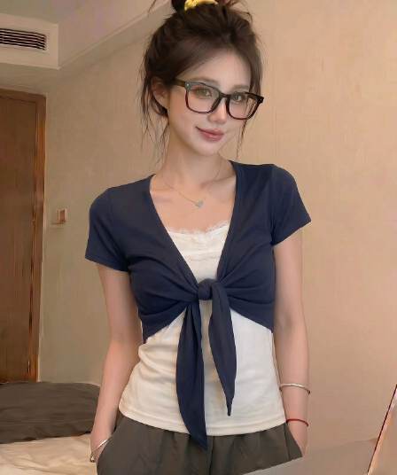 한국 chic 아메리칸 레트로 티셔츠 여성 여름 새로운 반팔 한 부서 Chic 세트 여성 몸매 가꾸기 핫걸 맨위