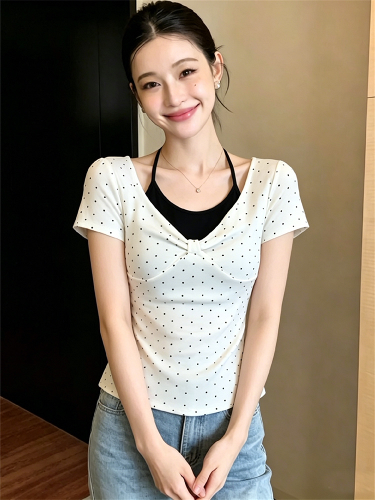 한국 스타일 아메리칸 모달 도트 무늬 페이크 레이어드 행침 목 긍정적 인 어깨 반팔 티셔츠 여성 여름 몸매 가꾸기 쇼트 스타일 한 첨부 된 의류