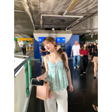 批发v领假两件韩系慵懒吊带背心女夏季系带甜美雪纺碎花收腰无袖上衣