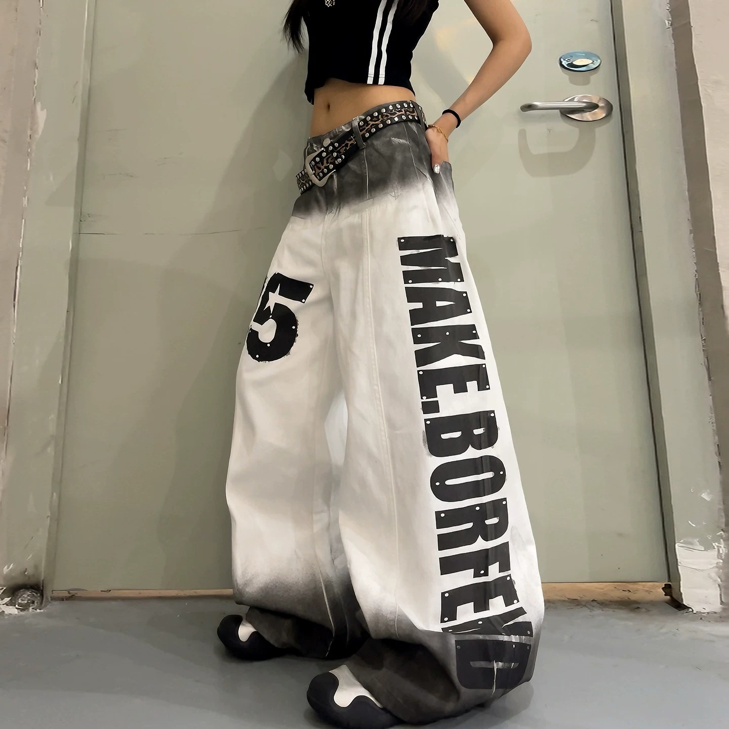 아메리칸 거리 디자인 센스 워싱 그라데이션 마 오래된 알파벳 잉크젯 청바지 남녀 baggy 루즈핏 모통이 칼 바지