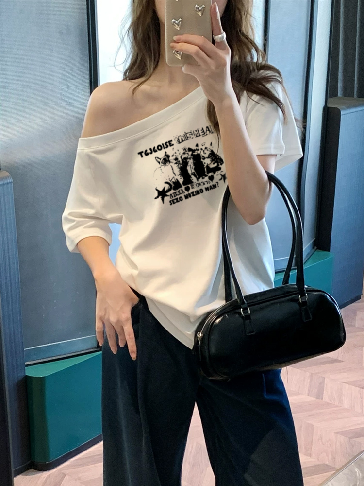 한국 스타일 아메리칸 오프숄더 오프숄더 반팔 티셔츠 여성 여름 새로운 미니멀리즘 알파벳 디자인 캐주얼 루즈핏 맨위