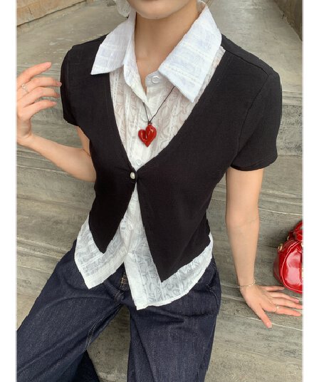 한 부서 페이크 레이어드 검정색 POLO 칼라 반팔 티셔츠 긍정적 인 어깨 스택 착용 핫걸 여름 새로운 다용도 맨위 셔츠