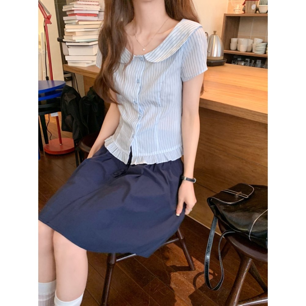 한 부서 학원 스타일 스트라이프 베이비 칼라 여성 셔츠 여름 새로운 허리 수축 슬림해 보이는 쇼트 스타일 작은 키 반팔 맨위