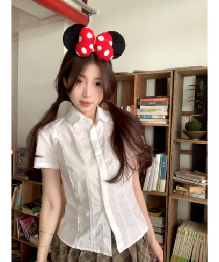 학원 스타일 연령 감소 레이스 레이스 디자인 반팔 화이트 여성 셔츠 여름 새로운 한 부서 달콤함 몸매 가꾸기 맨위